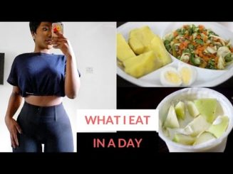 What I eat in a day (healthy weight loss-maintenance) (TheMakeupMind)