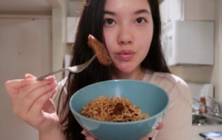 WHAT I EAT IN A DAY - WORKING FROM HOME (Vegan) (Sonia Elsie)