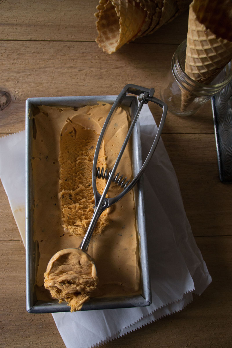 Ancho Chile & Cacao Nib Ice Cream | siftandwhisk.com