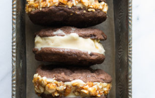 Chocolate & Spicy Peanut Butter Ice Cream Sandwiches | siftandwhisk.com