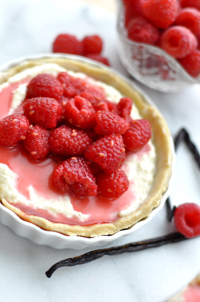 Raspberry Tart with Vanilla Mascarpone Cream