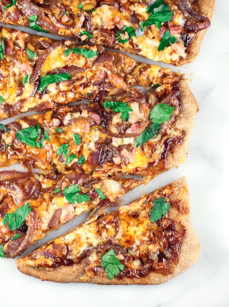 Sweet & Spicy Caramelized Onion BBQ Pizza | ringfingertanline.com