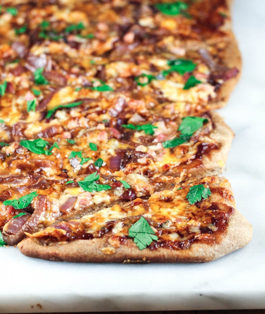 Sweet & Spicy Caramelized Onion BBQ Pizza | ringfingertanline.com