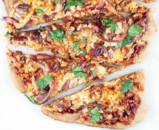 Sweet & Spicy Caramelized Onion BBQ Pizza | ringfingertanline.com
